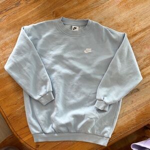 Nike youth Lg. Sky Blue Crewneck Sweater
